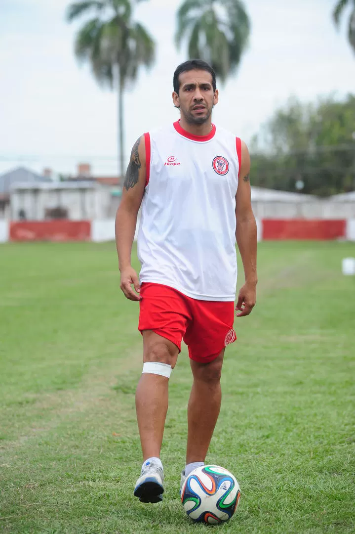 CLAVE. Mauricio Salazar se recuperó de una lesión y será titular en Bella Vista. 