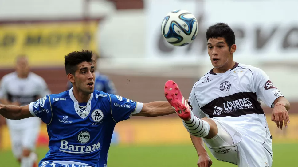 CON LO JUSTO. Lanús le ganó a All Boys 1 a 0 y mantiene sus chances intactas en la pelea por el título. TELAM