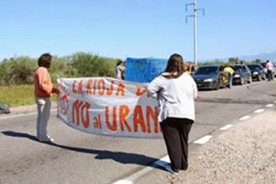 La Rioja: Juntan firmas contra la explotación de uranio