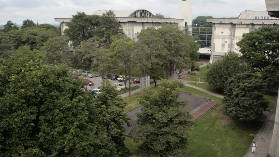 Una cápsula del tiempo guardará la memoria de la Facultad de Ciencias Exactas