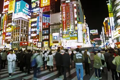 Al menos 17 heridos deja un fuerte terremoto en Japón