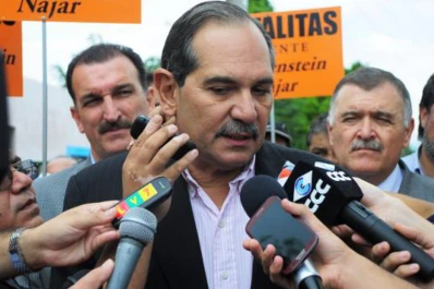 Alperovich: Estoy en contra del servicio militar obligatorio