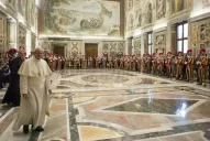 El Vaticano hunde su  bisturí contra la pedofilia