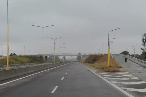 Según Vialidad, los vecinos de Tafí Viejo no dejan trabajar en la autovía