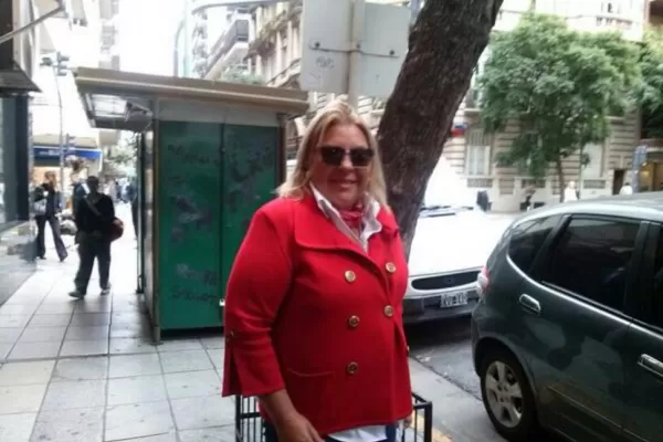 Carrió salió en busca de narcos y desató el humor en Twitter