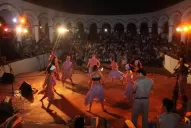 El teatro callejero invade la ciudad e invita a divertirnos