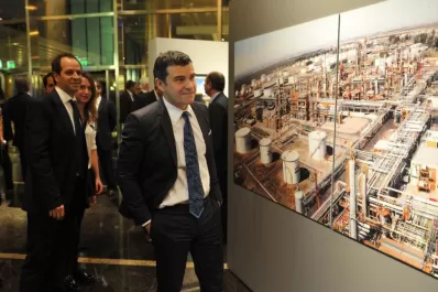 Divergencias por el monto en bonos que recibió Repsol