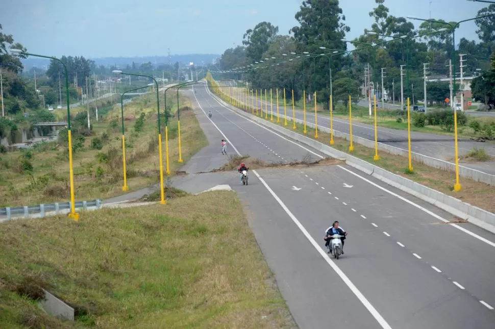 LA OBRA POLÉMICA. La nueva ruta que unirá Tafí Viejo con la capital.  la gaceta / foto de franco vera