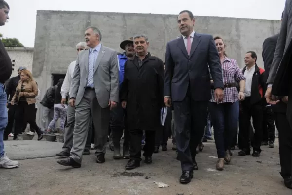 El Gobernador regresa tras una semana de ausencia