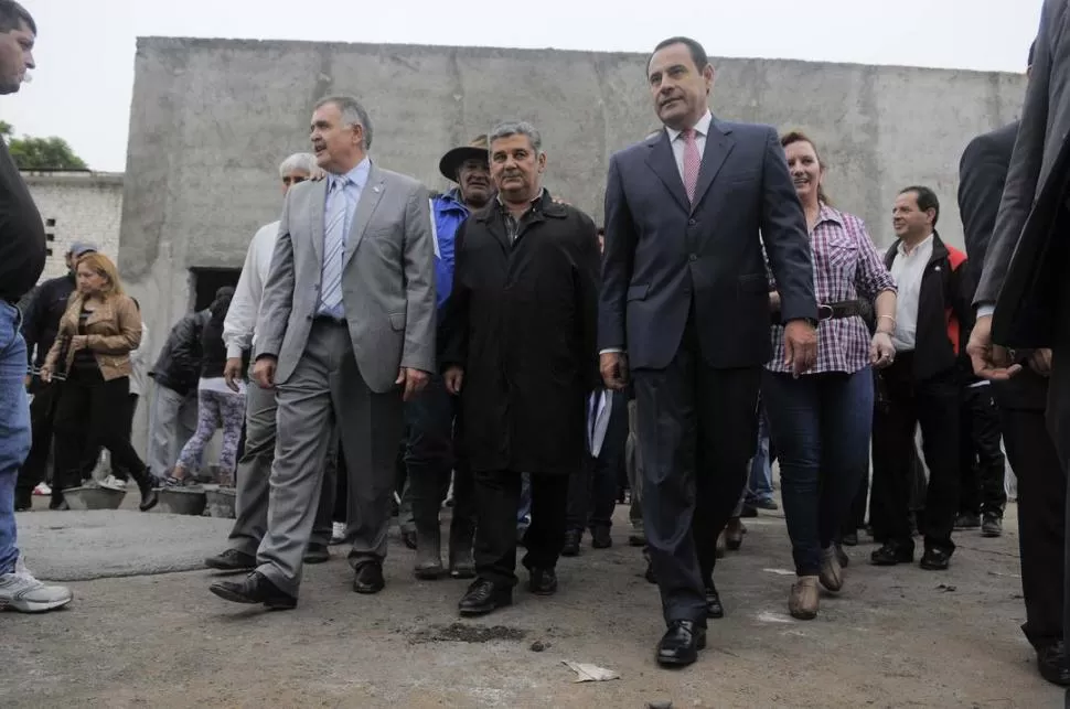 REEMPLAZANTE. Amado recorrió obras en Delfín Gallo al frente del PE. prensa y difusión