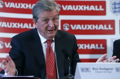 Inglaterra y Rusia presentaron una lista provisional de 30 jugadores