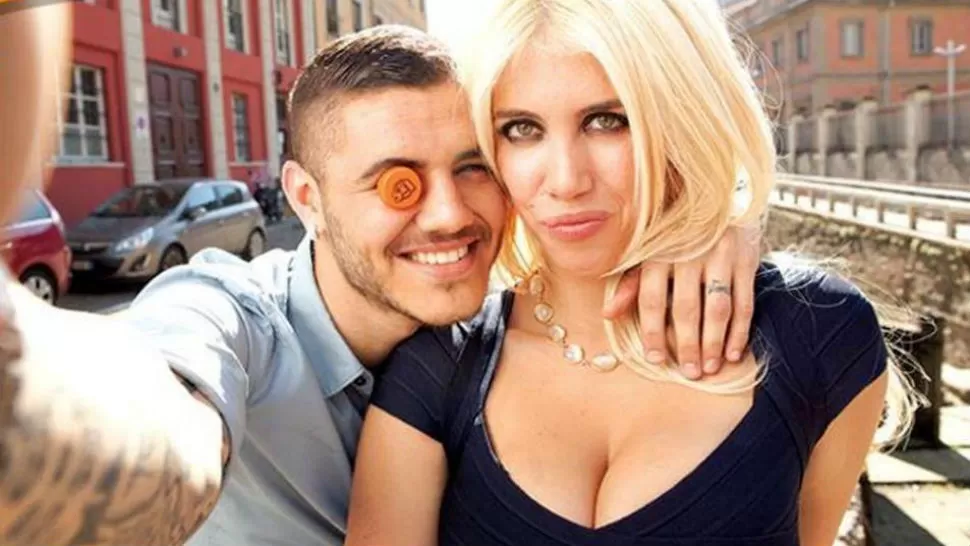 ICARDI Y NARA. La pareja enamorada. FOTO TWITTER