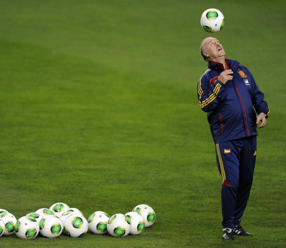 EN CONTROL. Del Bosque sabe que España puede ganar como perder el Mundial. 