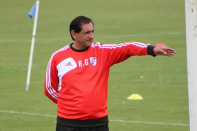 Ramón Díaz pudo ensayar algo de fútbol con su equipo ideal