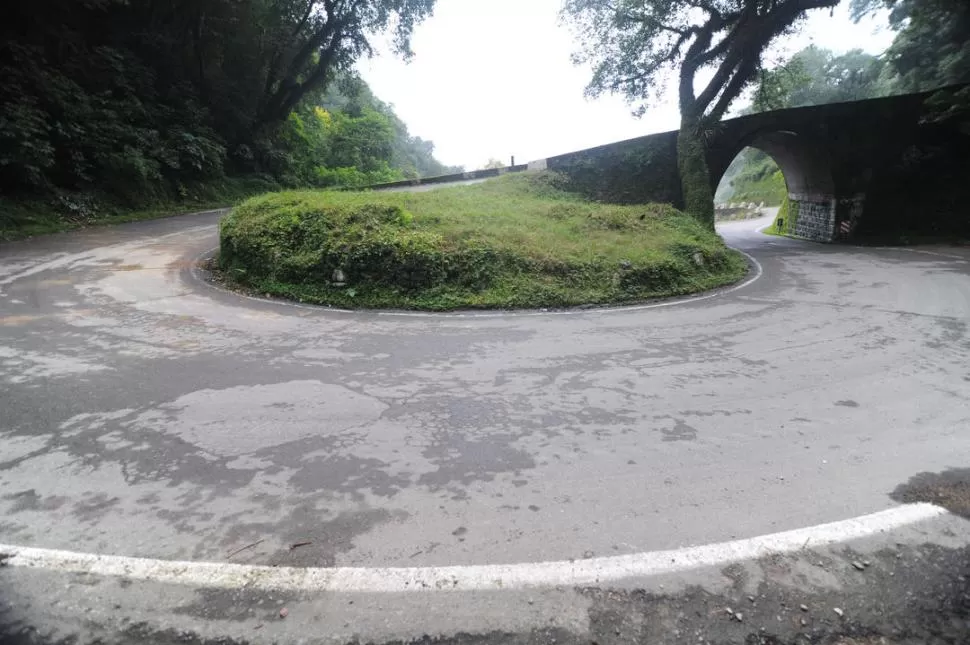 LIMITA EL TRANSITO. “Es difícil conseguir créditos para la Primera Confitería porque el turista no sube”, expresó el empresario Ernesto Gettar. la gaceta / foto de antonio ferroni