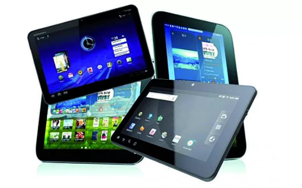 AMIGABLES. Ocho de cada 10 ejecutivos han adoptado una tablet.  