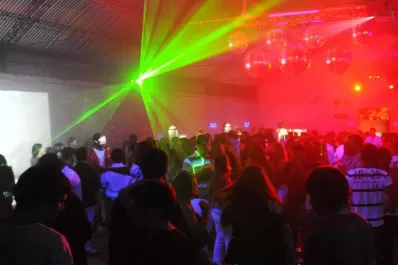 Polémica por el proyecto de ley que busca regular la seguridad en los boliches