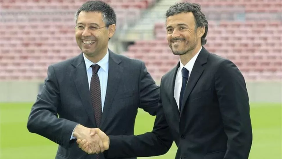 BARTOMEU Y ENRIQUE. El mandatario habló sobre las declaraciones de Messi. FOTO DE SPORTS.ES