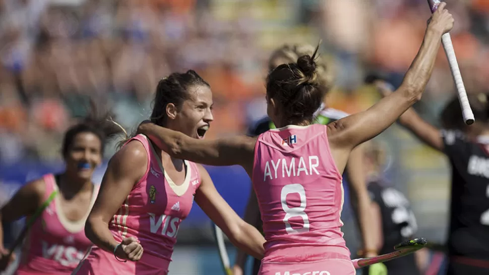 SIN FISURAS. Las argentinas tiene casi asegurado el pase a la siguiente ronda. FOTO TOMADA DE FIH.CH