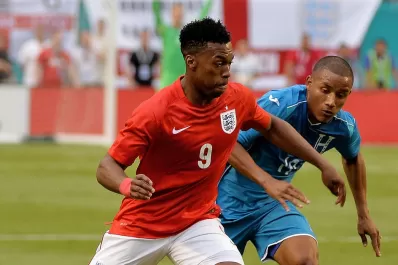 El campeón no dejó dudas, Nigeria sí