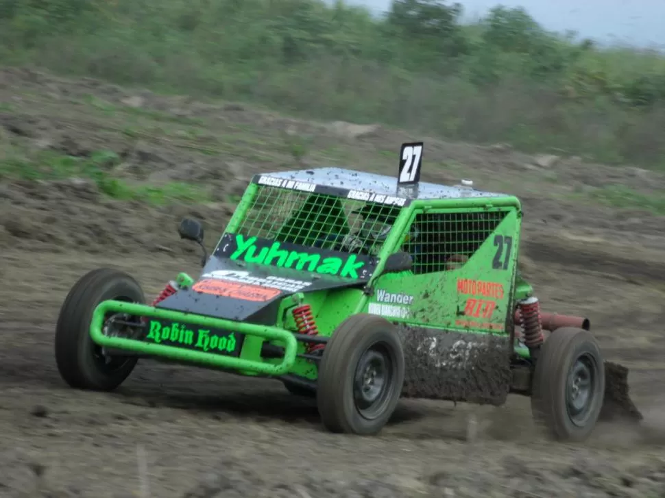 TARDÓ, PERO CUMPLIÓ. Al ganador le tomó varios años armar el vehículo. 