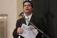 Capitanich criticó a Scioli por participar de un evento de Clarín: Dime con quien andas…