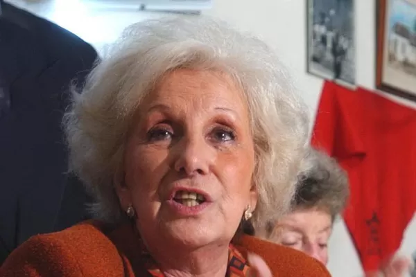 “Lo de Bonafini duele y nos mancha a todos”, dijo Carlotto