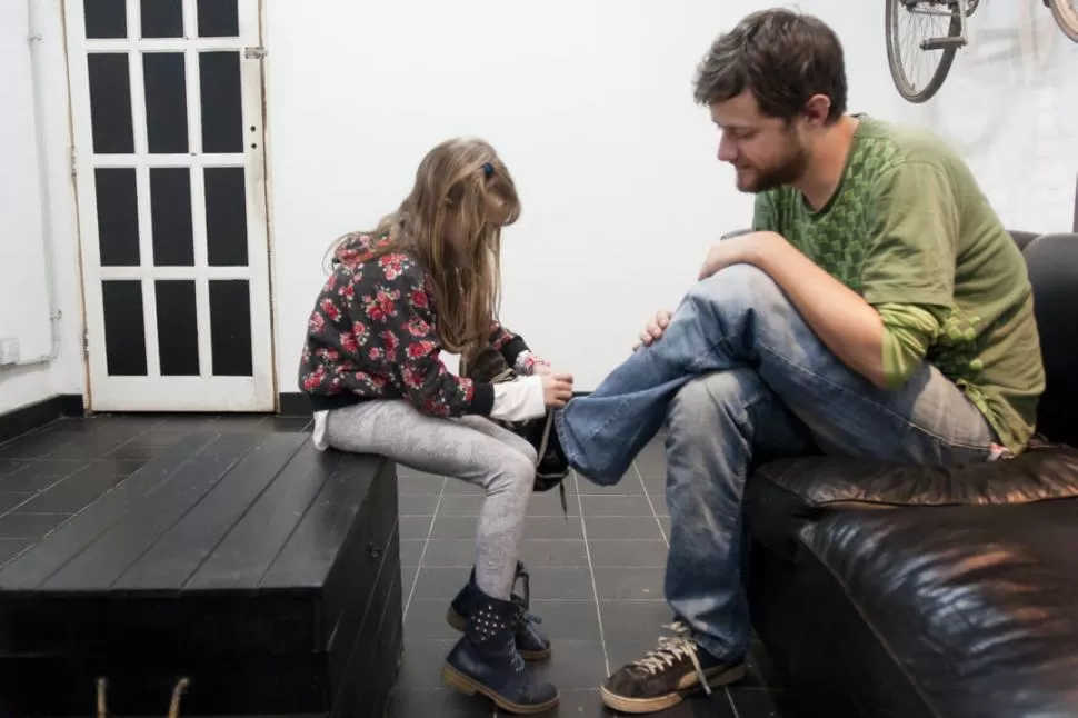 EZEQUIEL. 
Un poco de punk para aquietar a la princesa 
