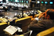 El rechazo a la apelación argentina por la Corte de EEUU hundió 10% al Merval, 12% YPF y hasta 14% los bonos soberanos