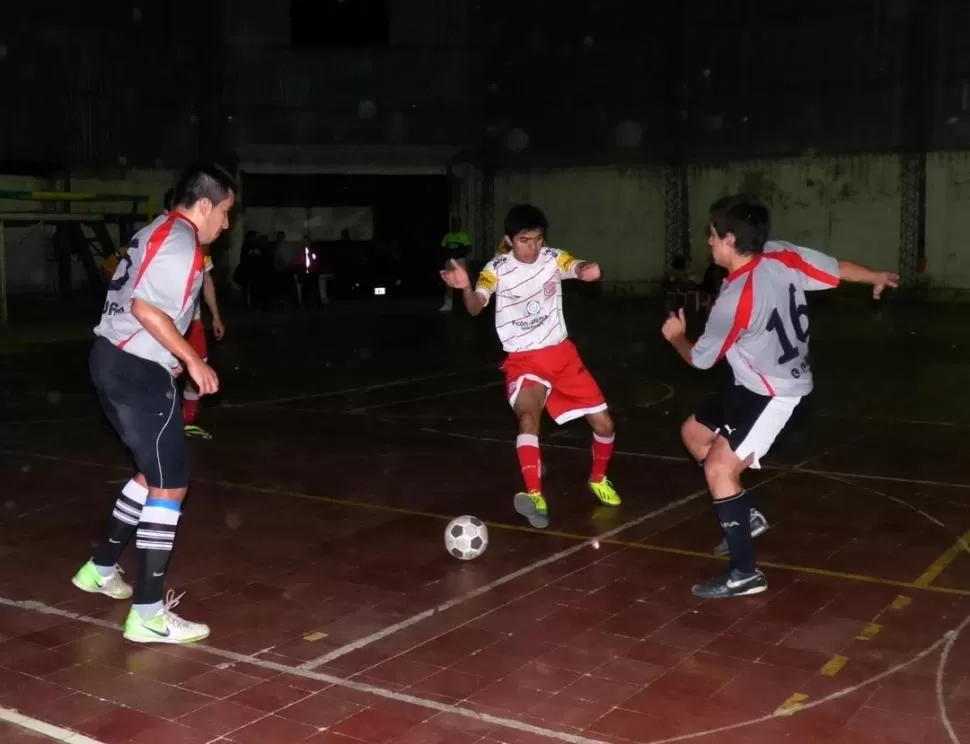 SORPRESA. En un partido reñido, Murga FC dejó en el camino a San Martín. 