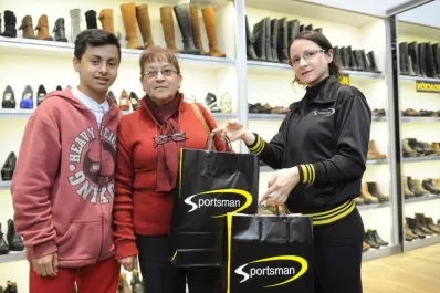 Compró calzado en Sportsman