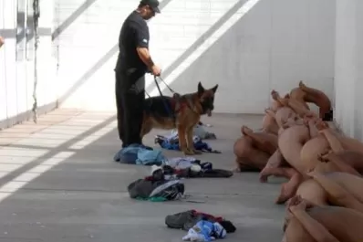 Desnudos, de rodillas y a la intemperie: así requisan a menores en el penal de San Luis