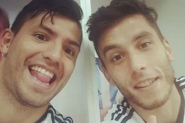 Sergio Kun Agüero, un adicto a las selfies