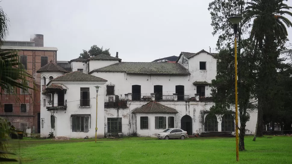 PRESERVARLA.  La Comisión de patrimonio aconsejó incluir la casa de Manuel García Fernández en el listado de la ley 7750 (de patrimonio). la gaceta / fotos de osvaldo ripoll 