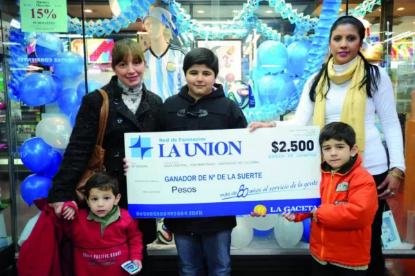 Compró regalos con la orden de La Unión