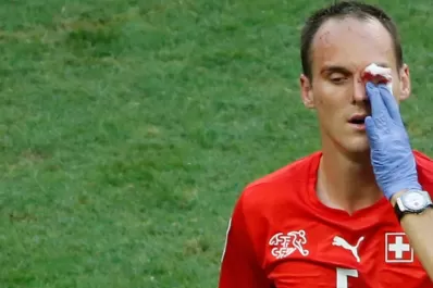 Mirá la durísima patada en la cara que recibió Von Bergen