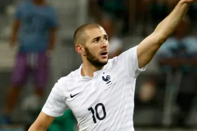 Francia aplastó a Suiza y quedó a un paso de octavos