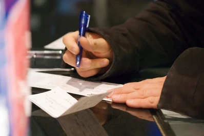 Pone en vilo al mercado el total de cheques rechazados