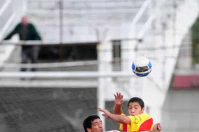 Sportivo frenó a los “rojos”