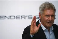 Operan a Harrison Ford de la pierna izquierda