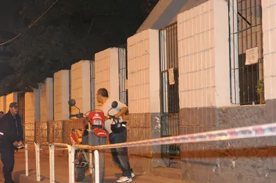 Clausuran una escuela porque sus paredes están electrificadas