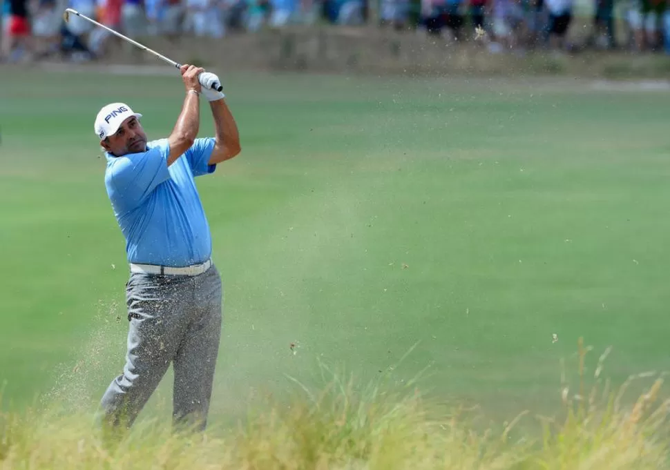 DE MENOR A MAYOR. Ángel Cabrera terminó 11° en Cromwell. 