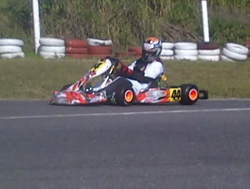 AL VOLANTE. Zóttola, campeón en los cuatriciclos, ganó por primera vez. 