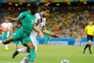 Sobre la hora, Grecia consigue un gol de penal y se mete en octavos