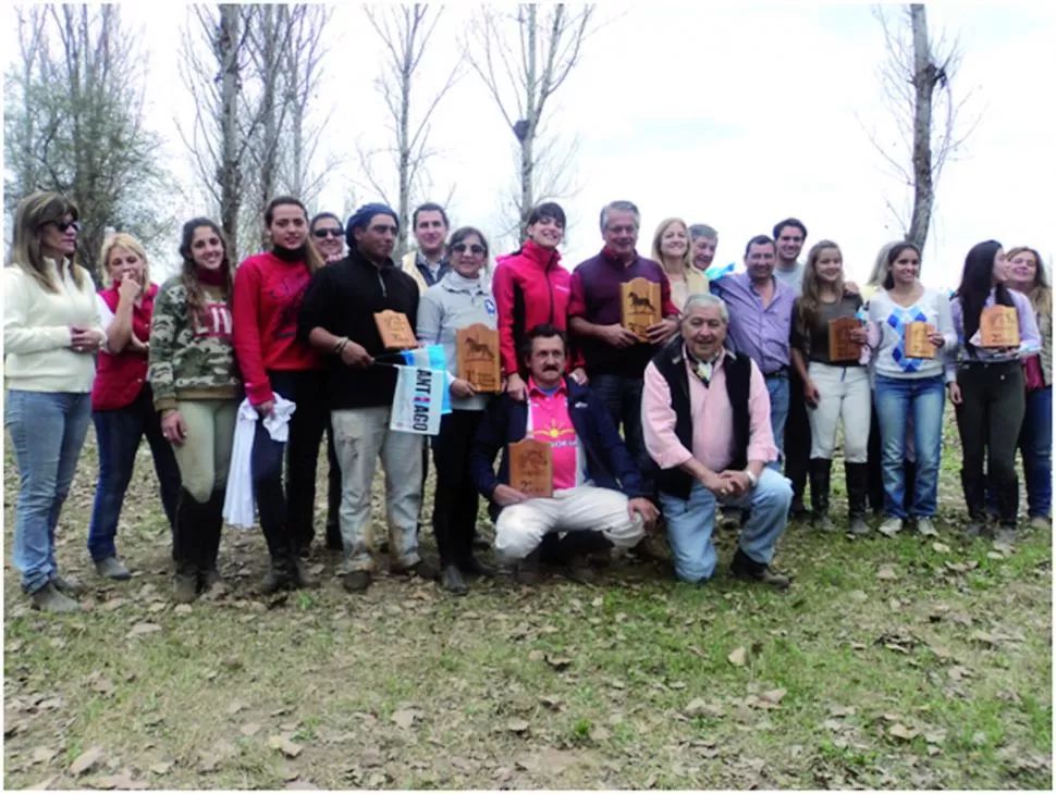 REPRESENTANTES DEL “JARDÍN DE LA REPÚBLICA”. Los tucumanos mostraron un gran nivel en Santiago del Estero. 