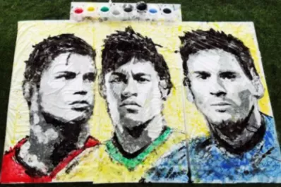 Pintó a los crack del Mundial con una pelota