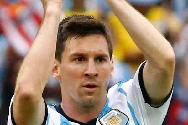 Messi tiene en la mirada algo salvaje