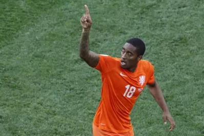 Holanda tiene una baja que preocupa a Van Gaal