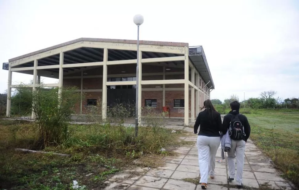 ATACADA CONSTANTEMENTE. La escuela agrotécnica Ludovico Tusek sufre mucho vandalismo: le rompen plantaciones y aulas, y le roban de todo. la gaceta / foto de osvaldo ripoll 