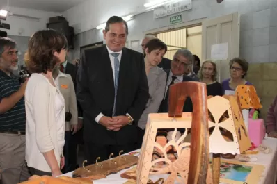 “Todos los municipios entrarán al plan de obras”, dijo Alperovich